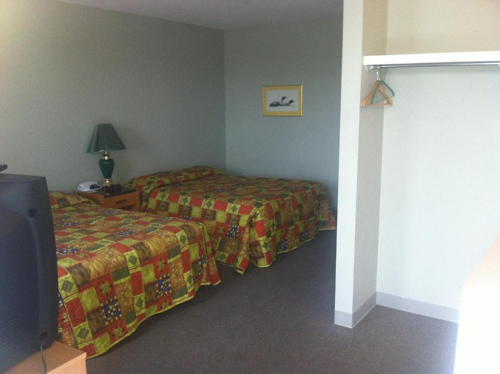 Raccoon Lodge Motel Sylvan Lake Cameră foto